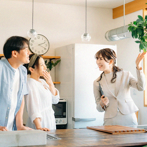 ご来場の際は事前予約をオススメしております。