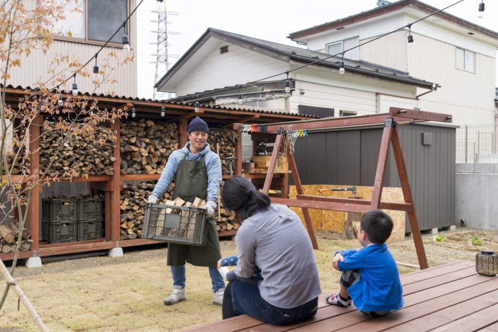2倍近くに広げたウッドデッキは家族やご近所の方とのBBQでも大活躍